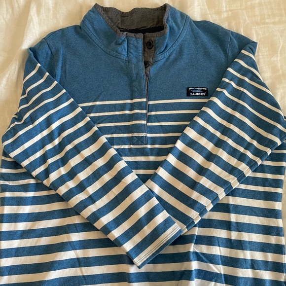 L.L. Bean sweater - Picture 2 of 2